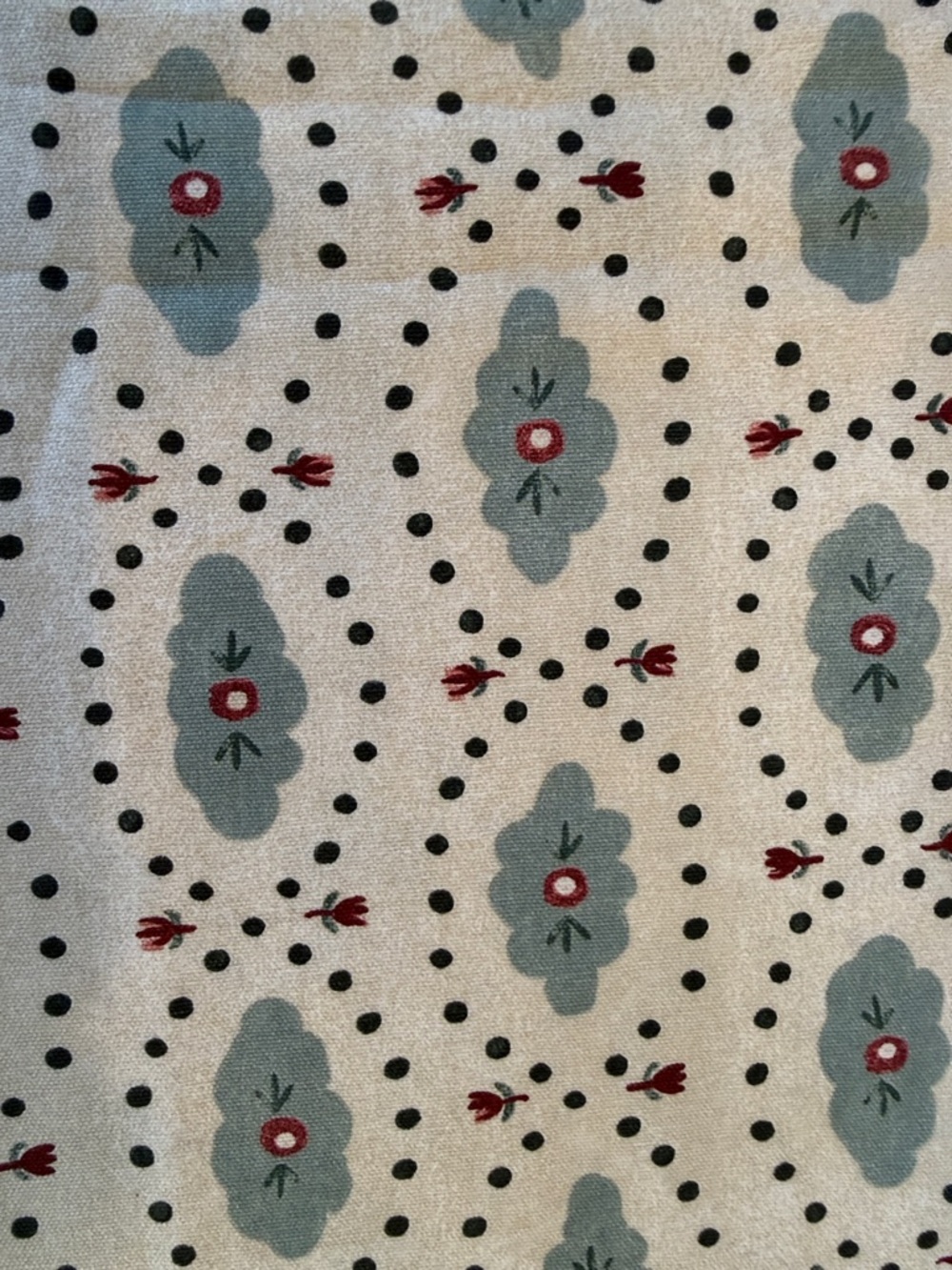 Vintage-Inspired Floral Dot Print Fabric Top